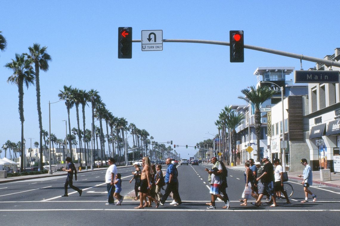 Main Rd, Huntington Beach, Octubre 2022.